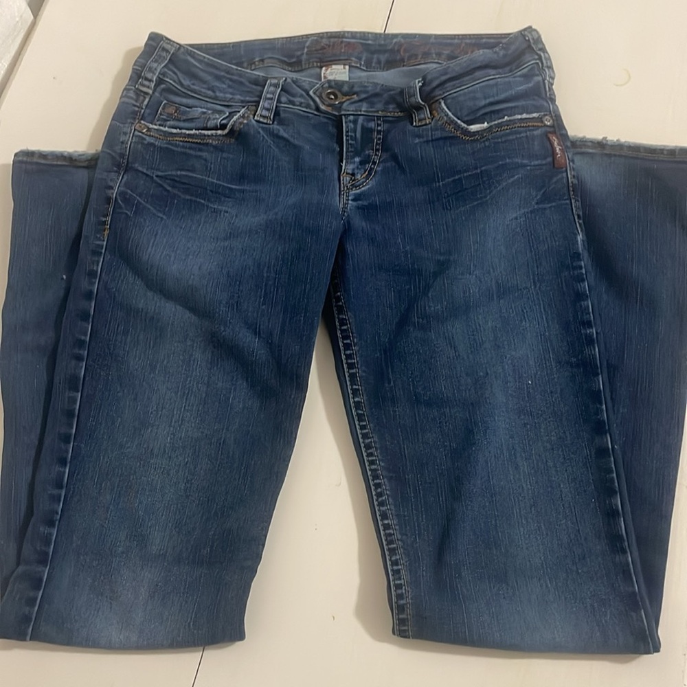 Silver Jeans Co. Women's Tuesday Low Rise Slim Bootcut Jeans - Picture 6 of 7